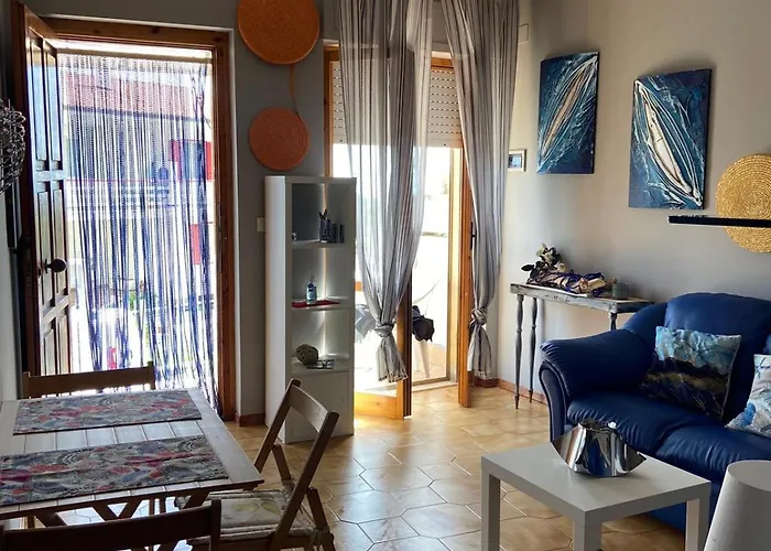 Piccola Casa Mucchiola 600mt Dalla דירה